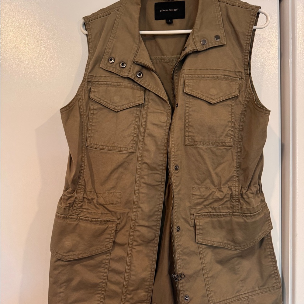 Banana Republic Women's Green Utility Vest